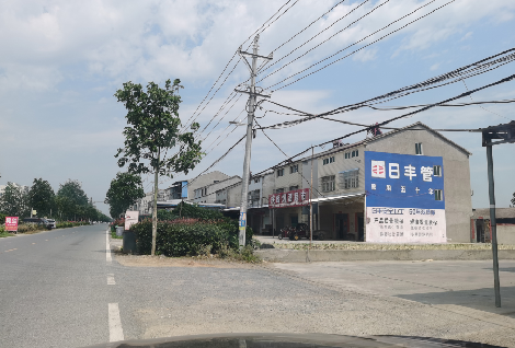 子洲如何能保证墙体广告的醒目性？